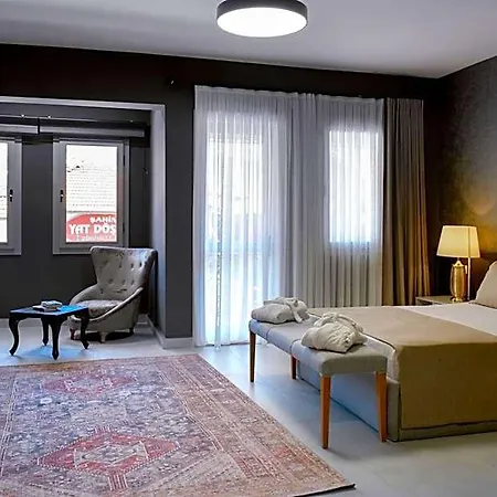 Pier21 House Hotel